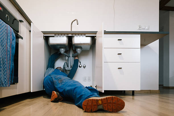 Professional Drain Cleaning technician working in Bristol, FL